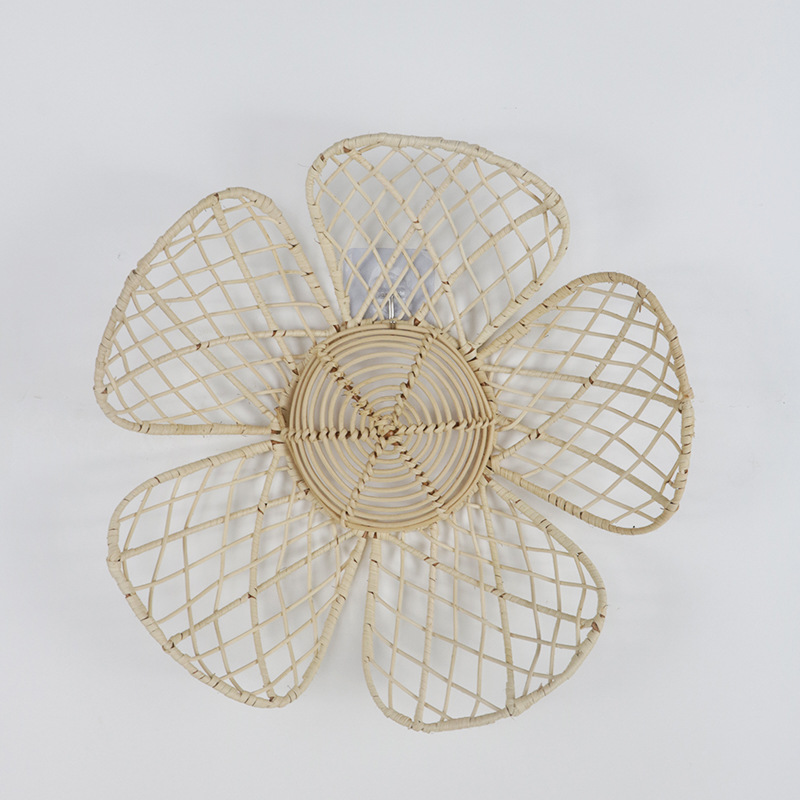 INS Nordic Woven Rattan Flower - Art Craft Furniture recension och pris